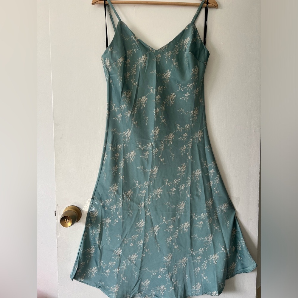 Floral midi sundress 
Size: S